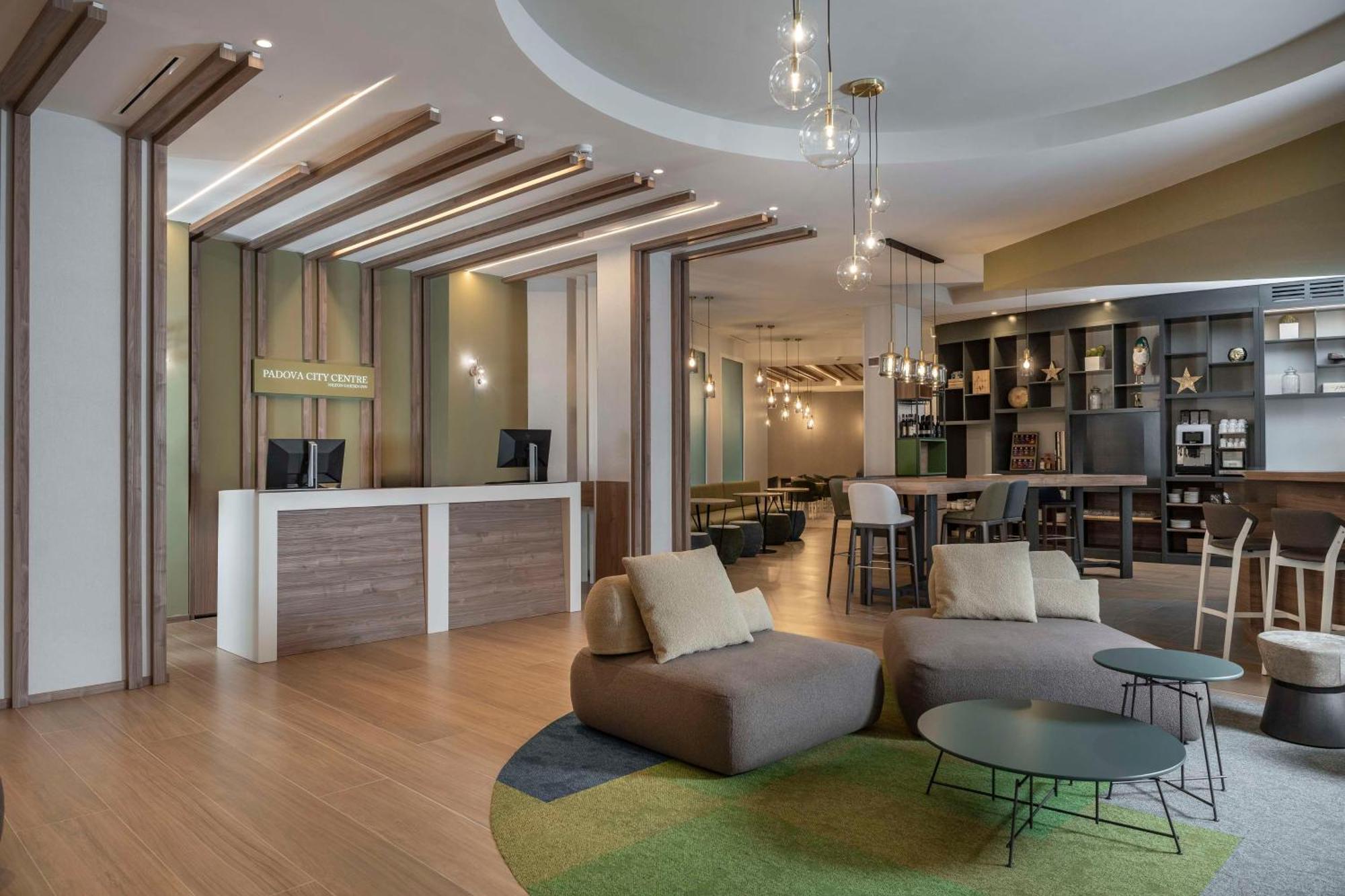 Hilton Garden Inn Padova City Centre Kültér fotó
